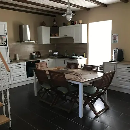 Maison Familiale Spacieuse A Les Sables-d'olonne * La Chaume